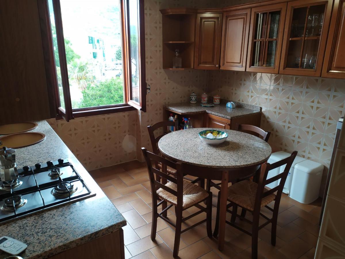 דירות Vietri La Finestra Sul Mare מראה חיצוני תמונה