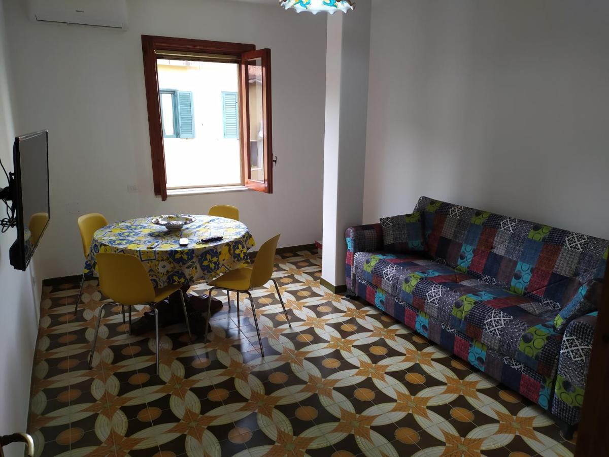 דירות Vietri La Finestra Sul Mare מראה חיצוני תמונה